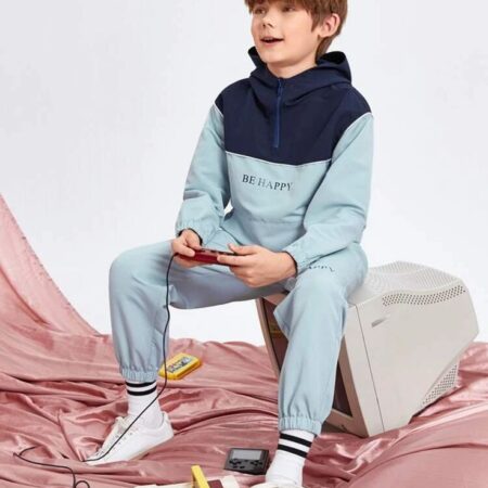Kids' Stylish Sportswear Set (Two-Tone Hoodie & Joggers)